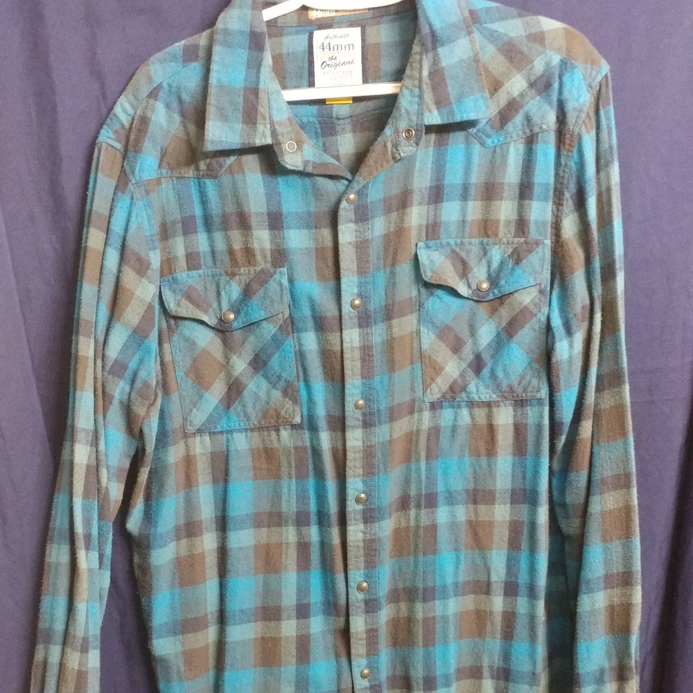 Snap flannel shirt